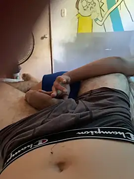 vanilla Kush online show from May 18, 2026, 2:33 pm