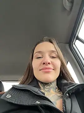 Snapshot of KishaMur chatting on March 10, 2026, 5:33 am KishaMur online show from March 10, 2026, 5:33 am