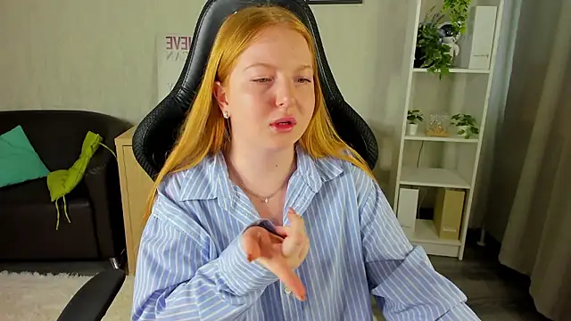 Snapshot of Jinny_Ginger chatting on February 12, 2026, 9:20 am Jinny Ginger online show from February 12, 2026, 9:20 am