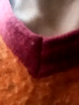 Snapshot of Hoa-tuylip chatting on March 22, 2026, 1:09 am Hoa-tuylip online show from March 22, 2026, 1:09 am