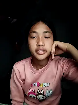 Snapshot of Hoa-tuylip chatting on March 7, 2026, 9:37 am Hoa-tuylip online show from March 7, 2026, 9:37 am