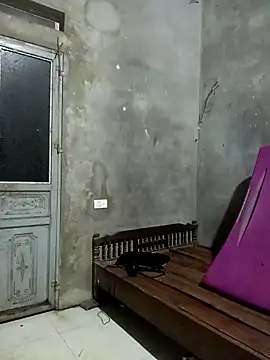 Snapshot of Hoa-tuylip chatting on March 23, 2026, 1:22 pm Hoa-tuylip online show from March 23, 2026, 1:22 pm