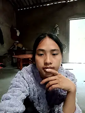 Snapshot of Hoa-tuylip chatting on March 13, 2026, 1:10 am Hoa-tuylip online show from March 13, 2026, 1:10 am