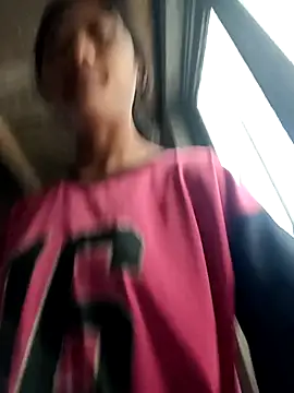 Snapshot of Hoa-tuylip chatting on March 10, 2026, 12:47 am Hoa-tuylip online show from March 10, 2026, 12:47 am