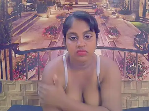 Snapshot of IndianDiva27 chatting on February 2, 2026, 6:01 am IndianDiva27 online show from February 2, 2026, 6:01 am