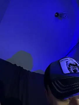 Snapshot of andresmahecha777 chatting on February 24, 2026, 5:19 am andresmahecha777 online show from February 24, 2026, 5:19 am