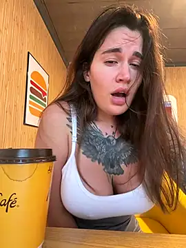 TattooGirlAlia online show from October 26, 2025, 2:28 pm