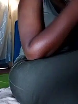 Snapshot of Charodine chatting on March 21, 2026, 6:36 am Charodine online show from March 21, 2026, 6:36 am