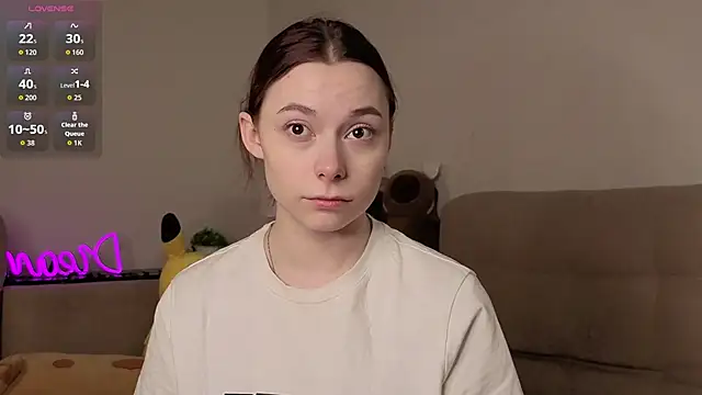 Snapshot of BuenaSchmaling chatting on February 25, 2026, 8:19 pm BuenaSchmaling online show from February 25, 2026, 8:19 pm