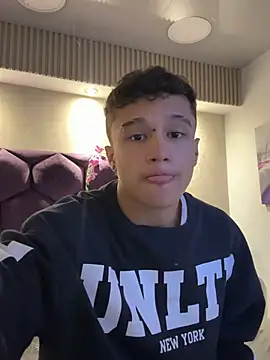 Dominik Souza online show from May 7, 2026, 8:23 pm