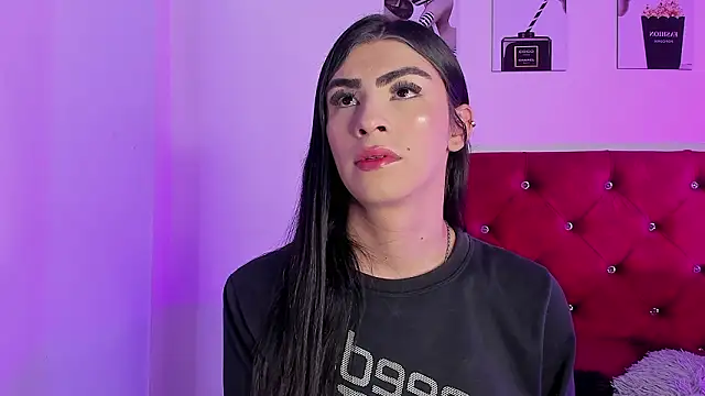 Snapshot of Isabella_Moon9 chatting on February 10, 2026, 11:31 am Isabella Moon9 online show from February 10, 2026, 11:31 am