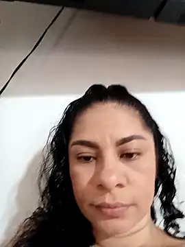 luna pinky online show from March 1, 2026, 4:40 pm