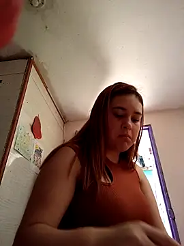 Snapshot of katty_42 chatting on April 4, 2026, 6:14 pm katty 42 online show from April 4, 2026, 6:14 pm