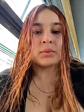 Snapshot of katty_42 chatting on April 1, 2026, 7:00 pm katty 42 online show from April 1, 2026, 7:00 pm