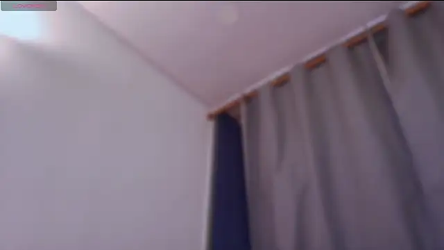 kittysophie  online show from May 15, 2026, 11:14 pm