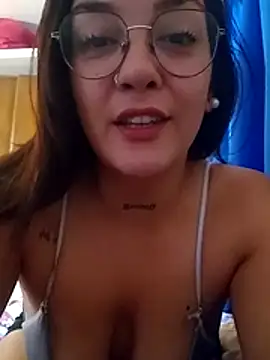 Snapshot of kuramaqueen chatting on February 11, 2026, 11:15 pm kuramaqueen online show from February 11, 2026, 11:15 pm