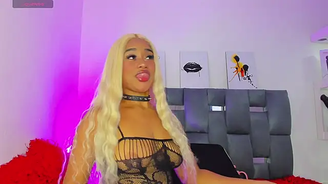 AgathaBladde online show from May 15, 2026, 12:41 am