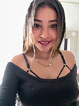 sweetlove- online show from February 8, 2026, 7:22 pm