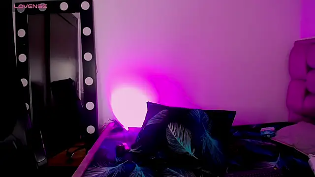 Silvanarouse online show from July 2, 2026, 12:22 am