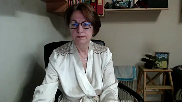 Snapshot of katemodel chatting on May 9, 2026, 7:12 am katemodel online show from May 9, 2026, 7:12 am