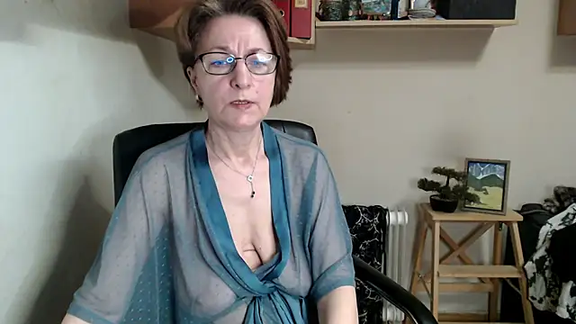 Snapshot of katemodel chatting on May 25, 2026, 7:40 am katemodel online show from May 25, 2026, 7:40 am