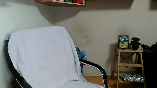 katemodel online show from January 15, 2026, 8:07 am