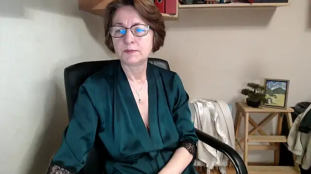 Snapshot of katemodel chatting on May 10, 2026, 5:44 am katemodel online show from May 10, 2026, 5:44 am