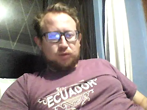 Snapshot of Ecuhot8976 chatting on June 28, 2026, 3:46 am Ecuhot8976 online show from June 28, 2026, 3:46 am