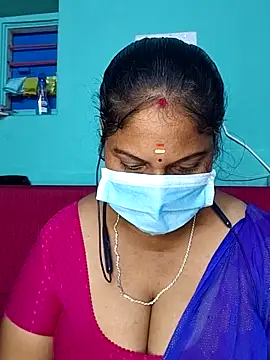 Snapshot of TamilSembaruthi143 chatting on May 14, 2026, 9:45 pm TamilSembaruthi143 online show from May 14, 2026, 9:45 pm