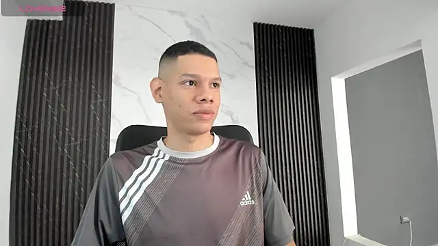 Snapshot of milo_cruz_ chatting on February 7, 2026, 2:36 pm milo cruz online show from February 7, 2026, 2:36 pm