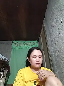 hotpinay 45 online show from May 21, 2026, 9:17 am