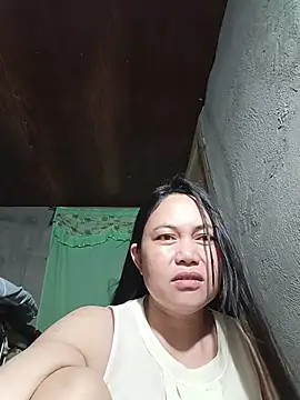 hotpinay 45 online show from May 27, 2026, 8:27 pm