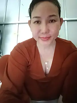 Snapshot of Ana-love2026 chatting on May 16, 2026, 10:36 am Ana-love2026 online show from May 16, 2026, 10:36 am