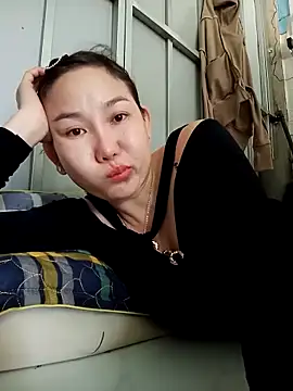 Snapshot of Ana-love2026 chatting on April 27, 2026, 2:42 am Ana-love2026 online show from April 27, 2026, 2:42 am
