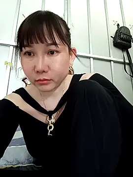Snapshot of Ana-love2026 chatting on May 5, 2026, 5:10 am Ana-love2026 online show from May 5, 2026, 5:10 am