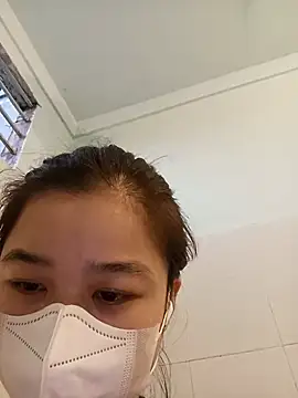 Snapshot of Daisy-lusia2026 chatting on May 21, 2026, 10:18 pm Daisy-lusia2026 online show from May 21, 2026, 10:18 pm