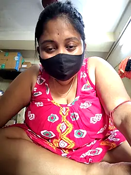 Curvy Trisha online show from March 12, 2026, 9:35 am