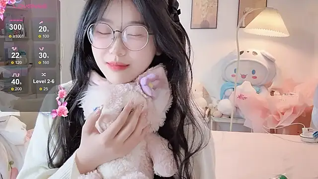 Snapshot of Luminous4173 chatting on February 21, 2026, 8:05 am Luminous4173 online show from February 21, 2026, 8:05 am