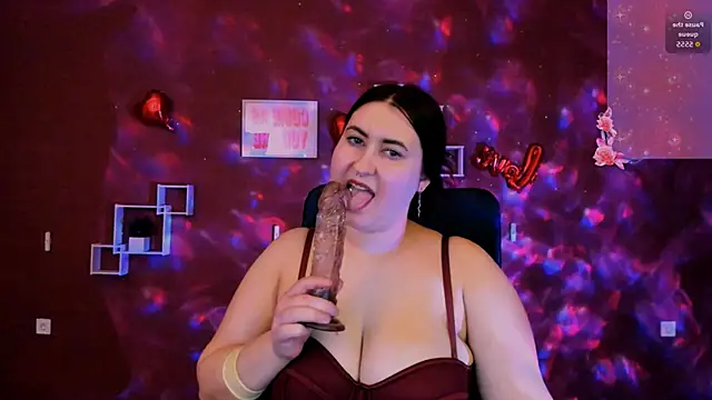 aiva velvet online show from February 13, 2026, 12:43 am