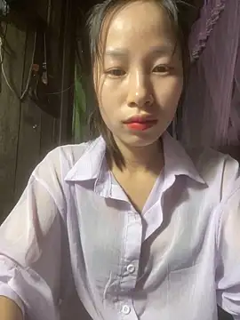 Snapshot of -Xenia_ chatting on March 27, 2026, 4:41 pm -Xenia online show from March 27, 2026, 4:41 pm