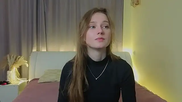 Snapshot of DorrisVickroy chatting on February 15, 2026, 3:44 pm DorrisVickroy online show from February 15, 2026, 3:44 pm