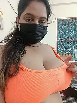 Snapshot of Aliya_Hott chatting on July 18, 2026, 5:10 pm Aliya Hott online show from July 18, 2026, 5:10 pm