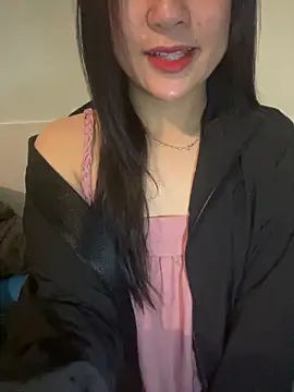 hotgirl-sexy online show from February 9, 2026, 4:16 pm