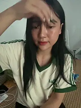 Snapshot of hotgirl-sexy chatting on April 12, 2026, 9:23 am hotgirl-sexy online show from April 12, 2026, 9:23 am