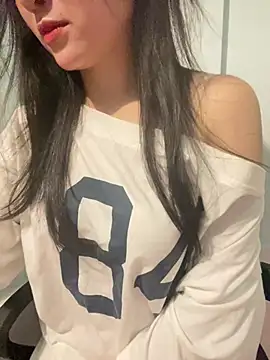 Snapshot of hotgirl-sexy chatting on March 25, 2026, 3:55 pm hotgirl-sexy online show from March 25, 2026, 3:55 pm