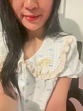 Snapshot of hotgirl-sexy chatting on March 30, 2026, 2:51 pm hotgirl-sexy online show from March 30, 2026, 2:51 pm