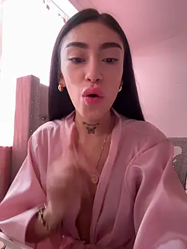 Snapshot of Bonny_Eva chatting on May 17, 2026, 3:34 pm Bonny Eva online show from May 17, 2026, 3:34 pm