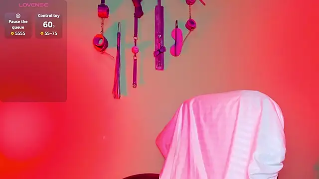 Snapshot of hazz_smith_ chatting on April 9, 2026, 5:52 pm hazz smith online show from April 9, 2026, 5:52 pm