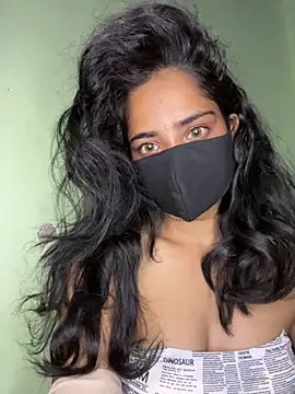 Snapshot of harshali_2012 chatting on February 20, 2026, 6:10 pm harshali 2012 online show from February 20, 2026, 6:10 pm