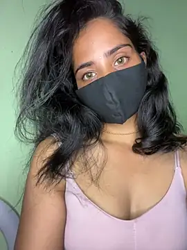 Snapshot of harshali_2012 chatting on February 7, 2026, 2:47 pm harshali 2012 online show from February 7, 2026, 2:47 pm